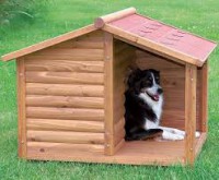 Casa de madera grande con tejado
